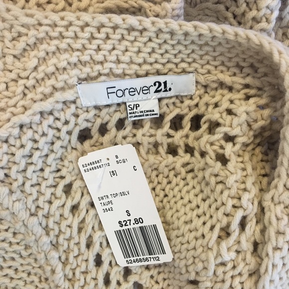 NWT Crochet Knit Short Sleeve Sweater - Picture 3 of 3